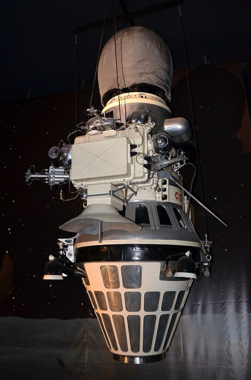 luna 9 Spaceflight Simulator